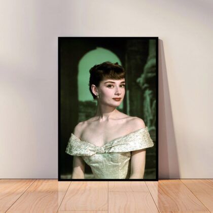 Audrey Hepburn Movie Star Poster Canvas Wall Art Home Decor (No Frame)